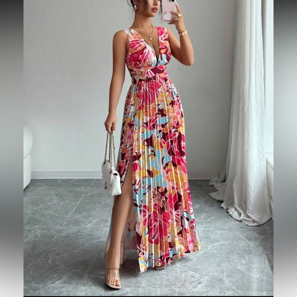 Elegant Multicolor Floral Maxi Dress